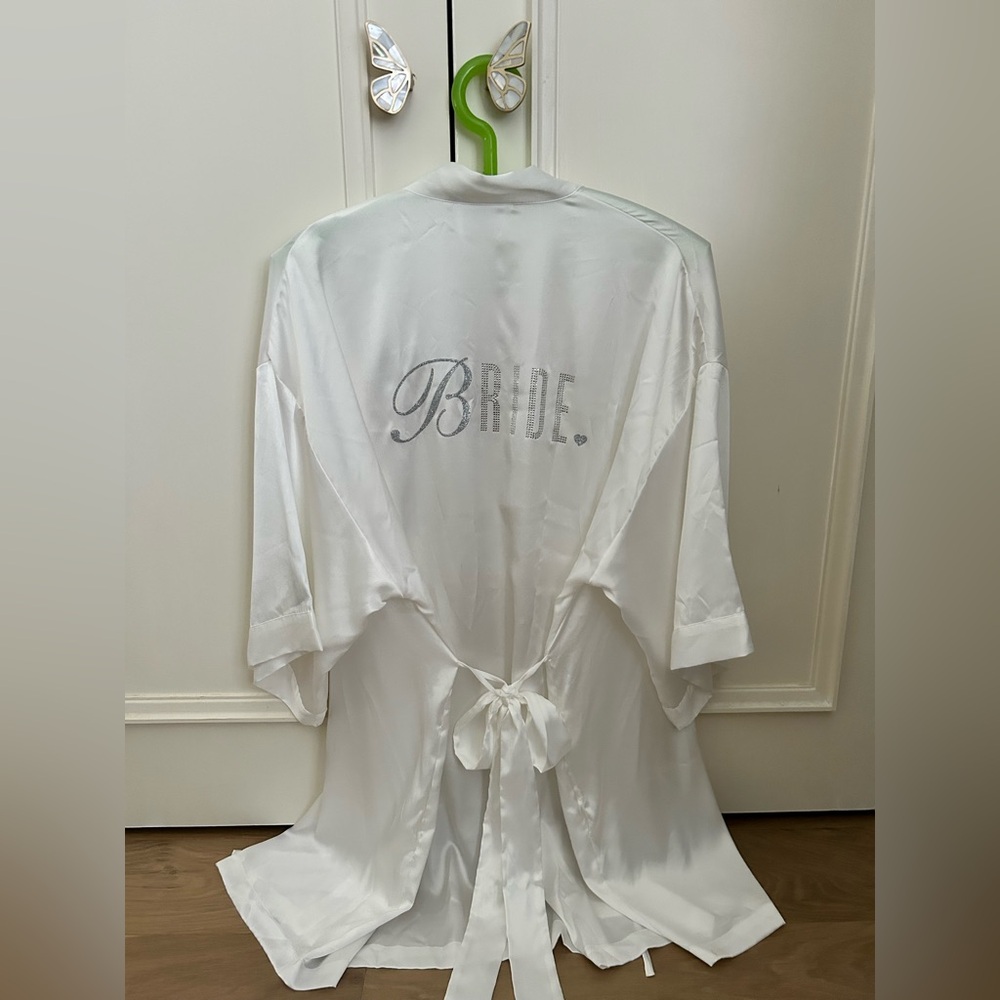 Victoria's Secret Satin โI Doโ Bride Robe - White - One Size